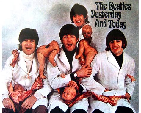 La portada prohibida de Los Beatles | MOCA vive en un ovni